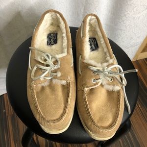 Sperry Topsider fur lined boat shoes